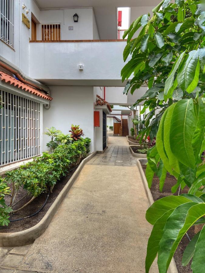 1 Bed Los Cristianos Near The Bus Station Арона Экстерьер фото